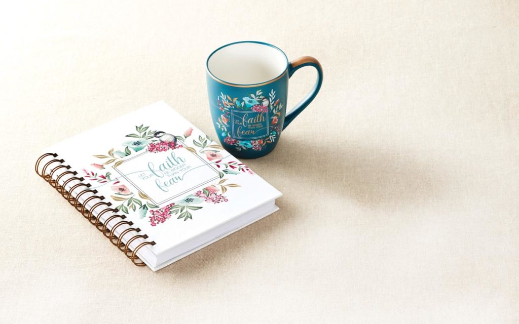 LET YOUR FAITH BE BIGGER THAN YOUR FEAR JOURNAL AND MUG BOXED GIFT SET FOR  WOMEN